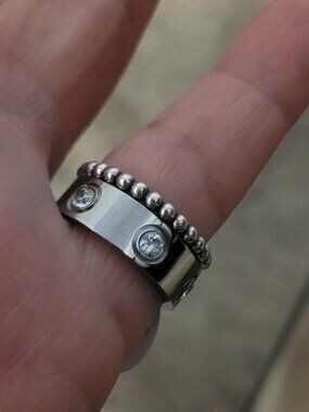 2 Silver Size 7 Rings